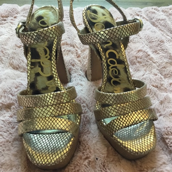 Sam Edelman Gold Platforms Sz 8 - Picture 2 of 6